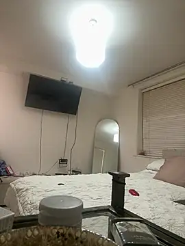 Miss juicy babes69 online show from 03.19.26