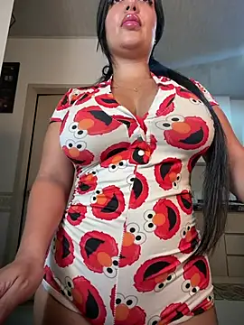 Snapshot of Serafina_del_Mar__ chatting on 07.18.26 Serafina del Mar online show from 07.18.26