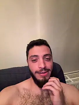 Snapshot of SoftAmjad chatting on 04.16.26 SoftAmjad online show from 04.16.26