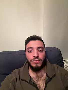 Snapshot of SoftAmjad chatting on 04.16.26 SoftAmjad online show from 04.16.26