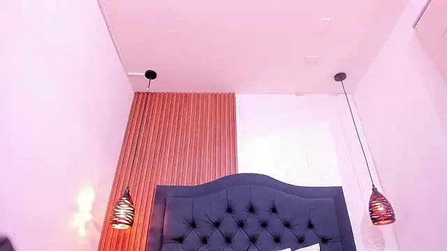 Emma Cole5 online show from 03.17.26