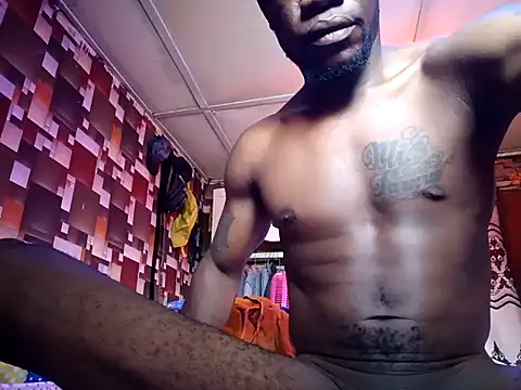 Snapshot of decent32 chatting on 03.18.26 decent32 online show from 03.18.26