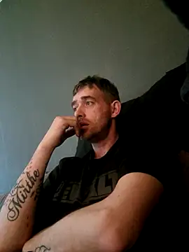 Snapshot of Hottehans88 chatting on 03.22.26 Hottehans88 online show from 03.22.26