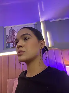 Bella-Ferrer online show from 03.18.26