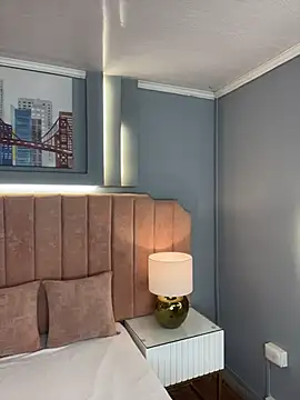 Bella-Ferrer online show from 04.01.26