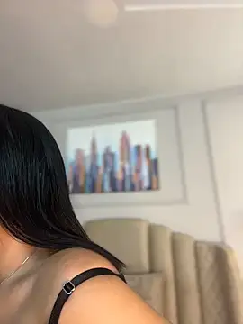 Bella-Ferrer online show from 04.25.26