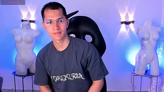 MilanDavid1 online show from 03.16.26