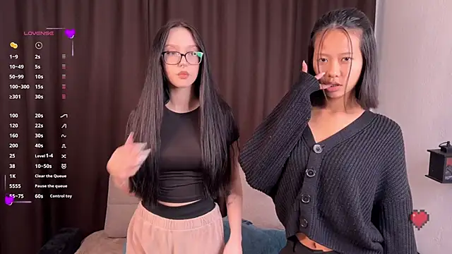 MadnessQueen online show from 04.14.26