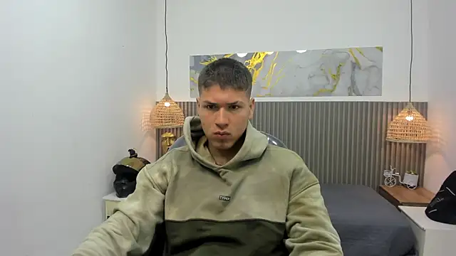 AlessandroFranco online show from 05.04.26