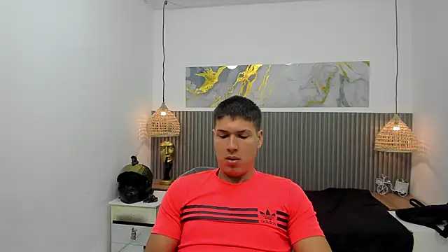 Snapshot of AlessandroFranco chatting on 05.11.26 AlessandroFranco online show from 05.11.26