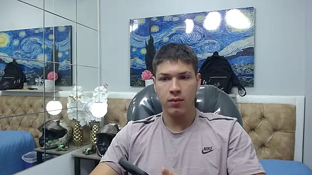 Snapshot of AlessandroFranco chatting on 06.04.26 AlessandroFranco online show from 06.04.26