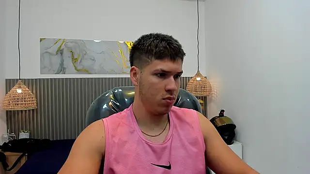 Snapshot of AlessandroFranco chatting on 07.16.26 AlessandroFranco online show from 07.16.26