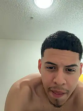 LatinHotxx2 online show from 07.26.26