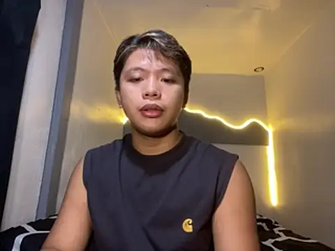 Snapshot of urasianrey chatting on 06.05.26 urasianrey online show from 06.05.26