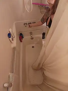 NicolePearl online show from 03.19.26