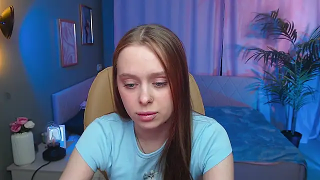 Snapshot of Megg_Ryan chatting on 04.11.26 Megg Ryan online show from 04.11.26
