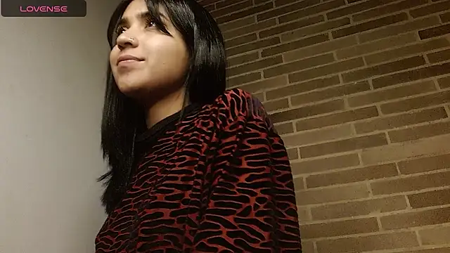 sweet-little online show from 05.06.26