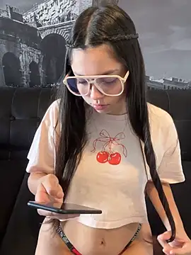 Dulce-isabellaa online show from 03.13.26