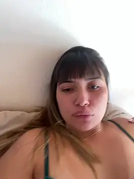 Snapshot of miicbebita chatting on 05.12.26 miicbebita online show from 05.12.26