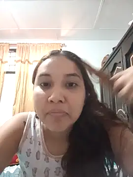 Snapshot of MewRodriguez chatting on 03.10.26 MewRodriguez online show from 03.10.26