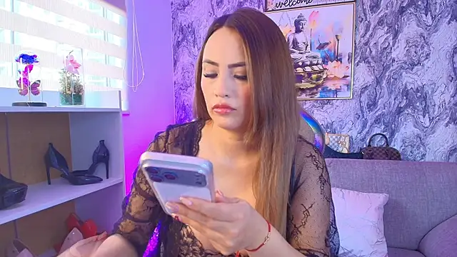 Katalina Alvarezz online show from 04.16.26