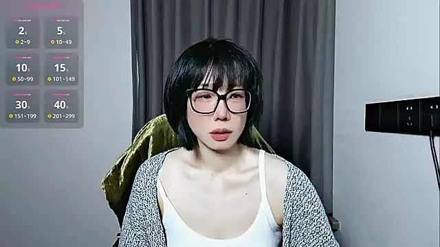 lin lin 520 520 online show from 04.24.26