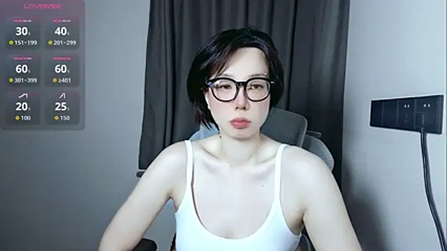 Snapshot of lin_lin_520_520 chatting on 08.08.26 lin lin 520 520 online show from 08.08.26