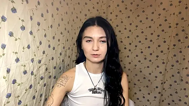 Lollybomb online show from 03.12.26