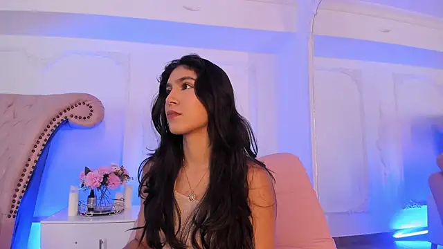 LucianaBlanco  online show from 04.12.26