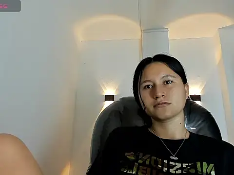 Snapshot of isabella_grace18 chatting on 07.09.26 isabella grace18 online show from 07.09.26