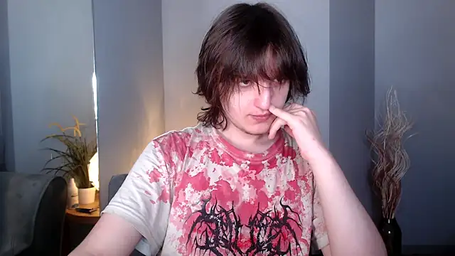 Snapshot of delalex chatting on 06.16.26 delalex online show from 06.16.26