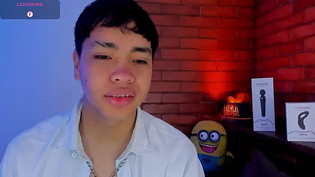 Lee Colee online show from 04.16.26