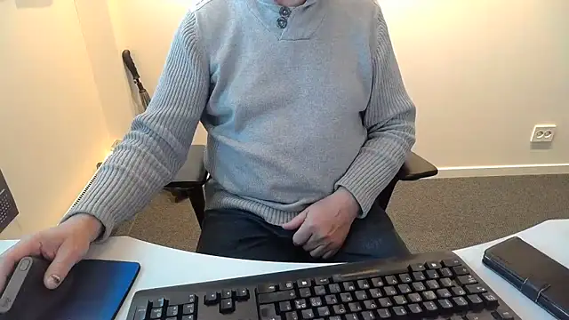 Snapshot of Buggemann chatting on 06.11.26 Buggemann online show from 06.11.26