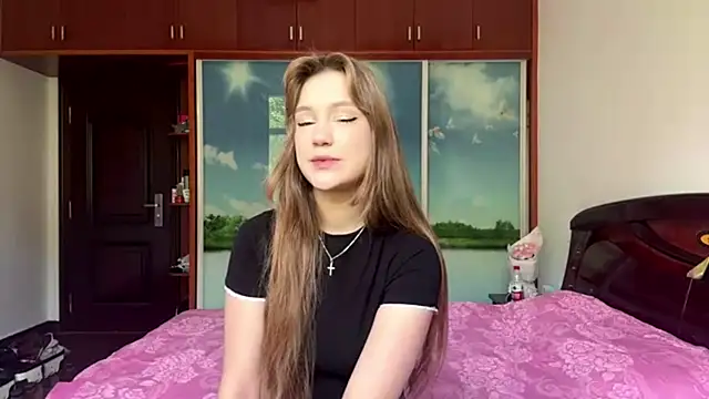 AnnaWasp online show from 07.25.26