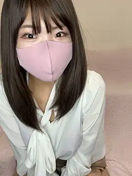 Snapshot of ichigonoiichan chatting on 03.31.26 ichigonoiichan online show from 03.31.26