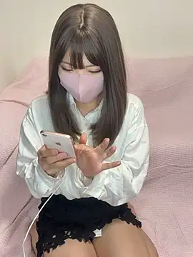 Snapshot of ichigonoiichan chatting on 04.02.26 ichigonoiichan online show from 04.02.26