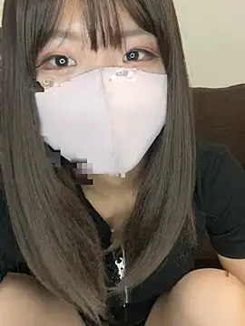Snapshot of ichigonoiichan chatting on 04.17.26 ichigonoiichan online show from 04.17.26