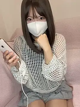 Snapshot of ichigonoiichan chatting on 05.28.26 ichigonoiichan online show from 05.28.26