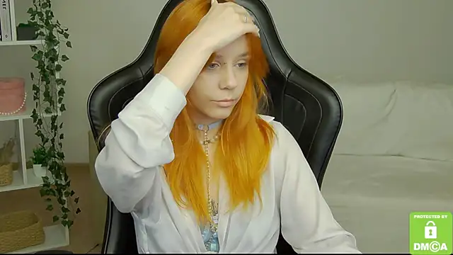 Snapshot of Rachel_lips chatting on 06.13.26 Rachel lips online show from 06.13.26