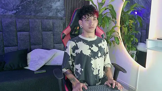 noah travis online show from 03.11.26