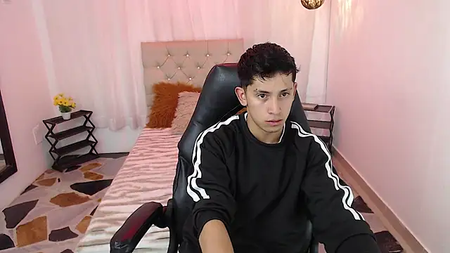 Kei 23 online show from 04.01.26