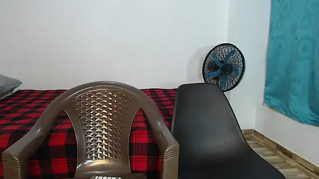 MichellDeLaTorre69 online show from 06.04.26