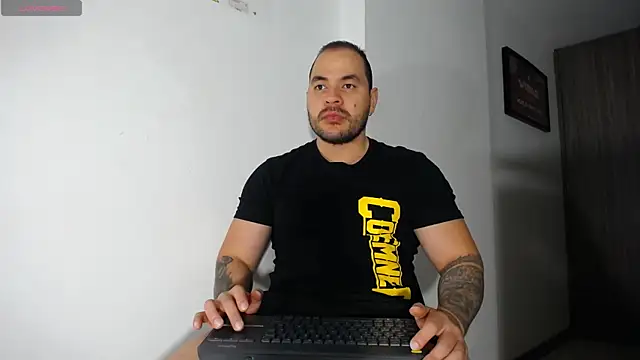Axel Dominus online show from 06.22.26