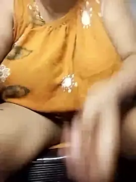 Snapshot of anjupere chatting on 05.18.26 anjupere online show from 05.18.26