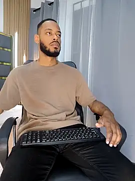 Oliver bigblack cock online show from 04.20.26