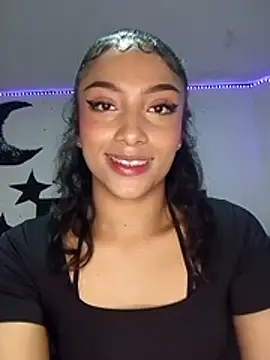 Snapshot of KattyBerryX chatting on 07.19.26 KattyBerryX online show from 07.19.26
