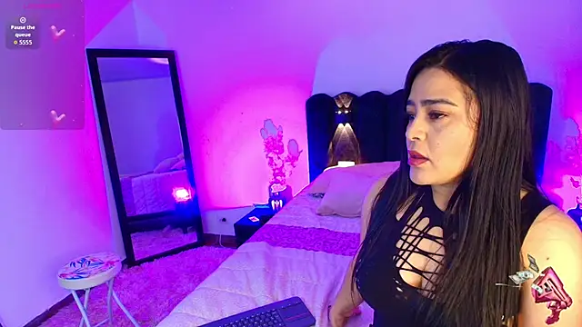 Afroditas 11 online show from 04.18.26