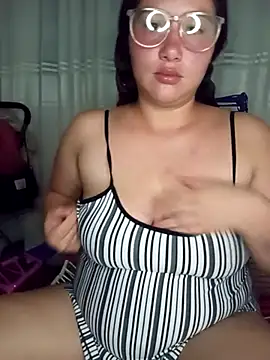 Snapshot of Brittany_G chatting on 03.20.26 Brittany G online show from 03.20.26