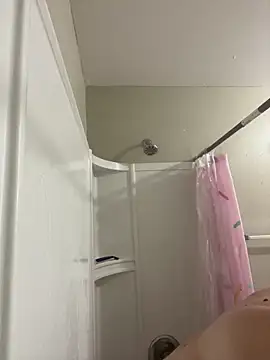 kyndrabeanee online show from 04.20.26