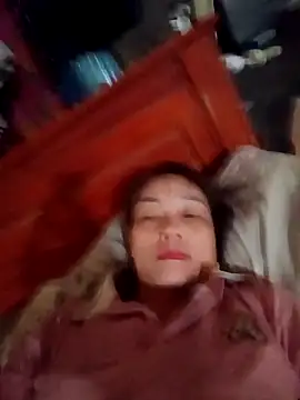 Snapshot of Lyly22x chatting on 03.24.26 Lyly22x online show from 03.24.26